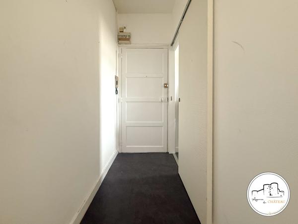 Doutre - appartement 44m2 avec balcon et place de parking