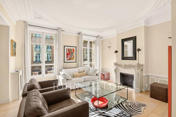 Paris 16ème - Foch/Pergolèse - Appartement 83m2 2 chambres