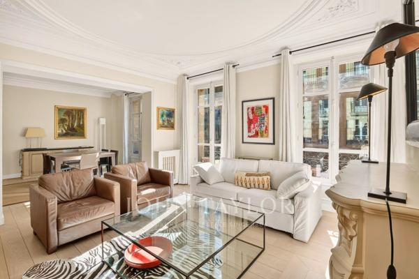 Paris 16ème - Foch/Pergolèse - Appartement 83m2 2 chambres