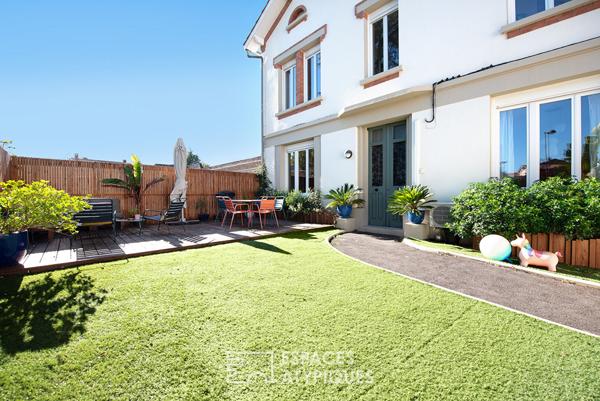 Charmante maison de ville rénovée avec cour et garage à ALBI