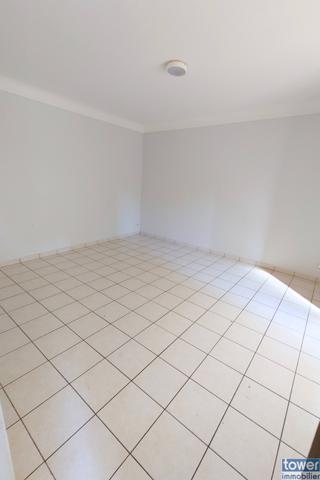 JOLIE MAISON EN PIERRE 83 m2