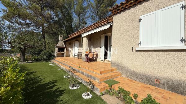 Gardanne- Biver -Maison 4 pièces de 102 m² environ sur une parcelle de 502 m² avec garage.