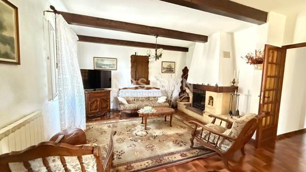 Gardanne- Biver -Maison 4 pièces de 102 m² environ sur une parcelle de 502 m² avec garage.