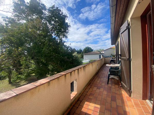 47300 VILLENEUVE SUR LOT Charmante maison semi enterrée à Villeneuve-sur-Lot dans quartier recherché