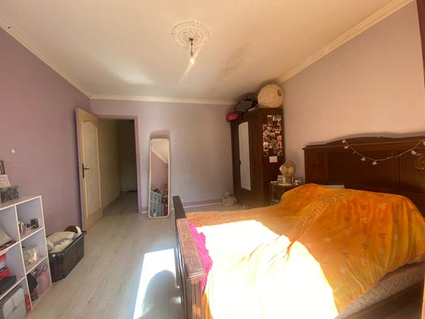 47300 VILLENEUVE SUR LOT Charmante maison semi enterrée à Villeneuve-sur-Lot dans quartier recherché