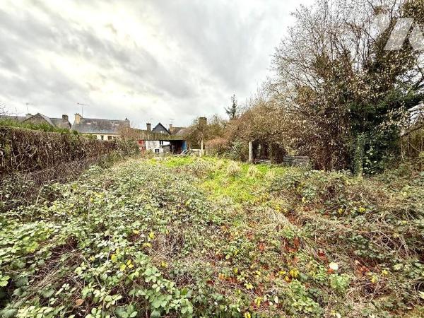 À vendre ? Parcelle constructible de 600 m² dans le centre de Dol-de-Bretagne

Belle opportun...