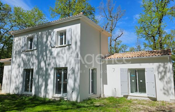 Maison neuve Vie de plain-pied Secteur prisé