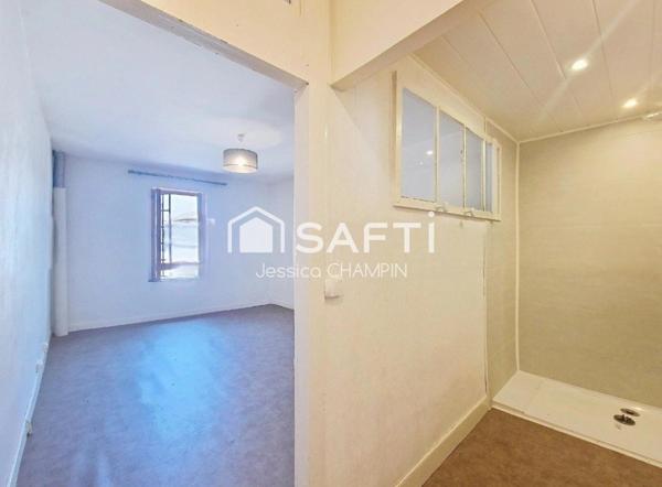 Maison familiale spacieuse avec jardin et fort potentiel d'aménagement