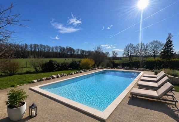 Propriété 8 pièces sur plus de 2 hectares à JUSSY LE CHAUDRIER (18) proche NEVERS, LA CHARITE-SUR-LOIRE, POUILLY-SUR-LOIRE, COSNES