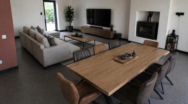 Propriété 8 pièces sur plus de 2 hectares à JUSSY LE CHAUDRIER (18) proche NEVERS, LA CHARITE-SUR-LOIRE, POUILLY-SUR-LOIRE, COSNES