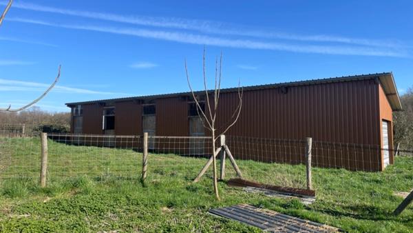 Propriété 8 pièces sur plus de 2 hectares à JUSSY LE CHAUDRIER (18) proche NEVERS, LA CHARITE-SUR-LOIRE, POUILLY-SUR-LOIRE, COSNES