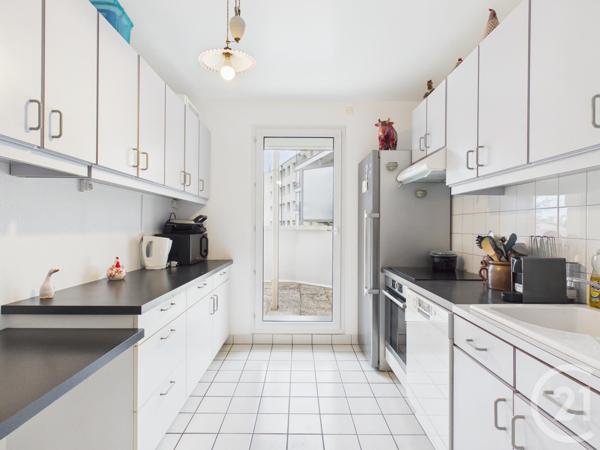 Appartement F4 à vendre  4 pièces - 106,97 m2 MAINVILLIERS - 28