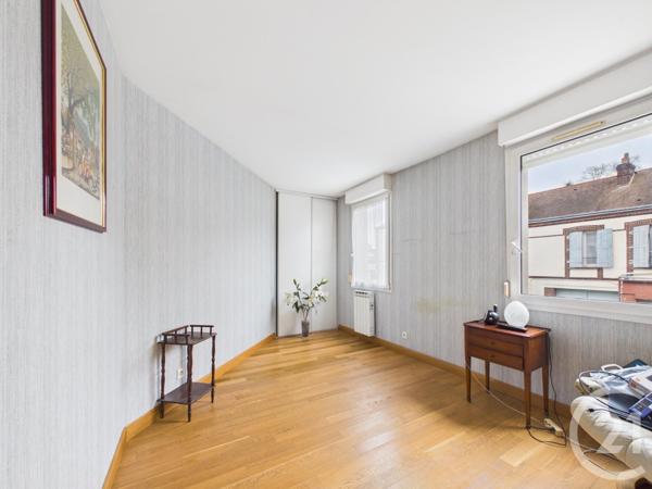 Appartement F4 à vendre  4 pièces - 106,97 m2 MAINVILLIERS - 28