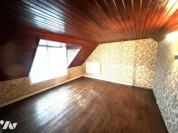 Une maison d'habitation avec un gite - FOUESNANT