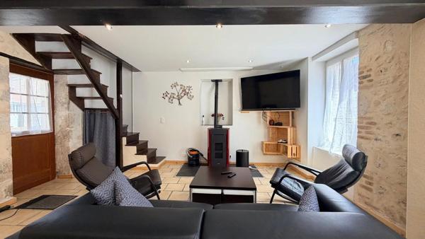 Vente                                                      Maison de village
                        
                     5 pièces                      110 m2                     à Cernoy-en-Berry