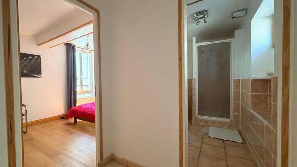 Vente                                                      Maison de village
                        
                     5 pièces                      110 m2                     à Cernoy-en-Berry