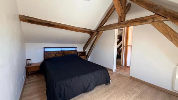 Vente                                                      Maison de village
                        
                     5 pièces                      110 m2                     à Cernoy-en-Berry
