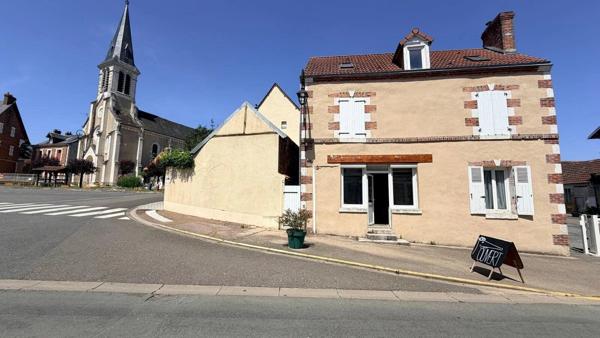 Vente                                                      Maison de village
                        
                     5 pièces                      110 m2                     à Cernoy-en-Berry