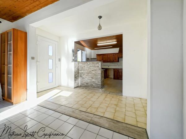 📍 À vendre – Maison de plain-pied de 100 M² à 2 minutes du centre de Vergt sur terrain de 3430 M²