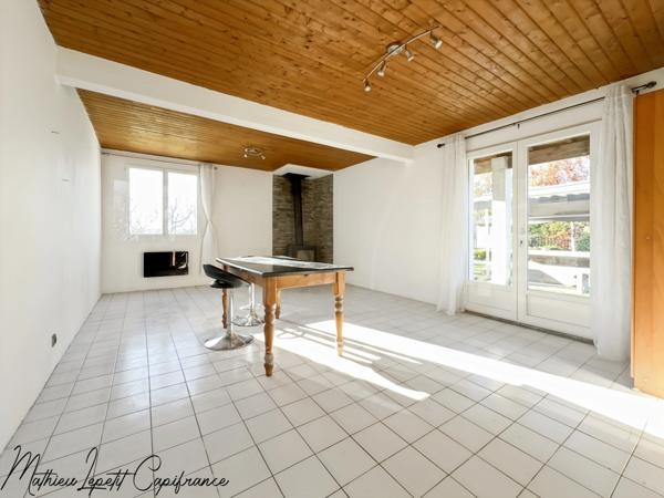 📍 À vendre – Maison de plain-pied de 100 M² à 2 minutes du centre de Vergt sur terrain de 3430 M²