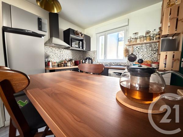 Appartement T3 à vendre  3 pièces - 64,47 m2 BEGLES - 33