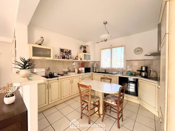 Maison 100 m² à Plestin-les-Grèves 22310