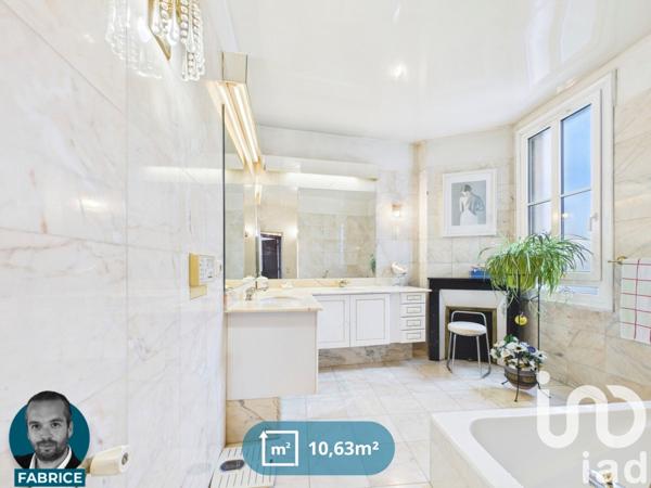 Maison traditionnelle 6 pièces de 158 m² à Maisons-Alfort (94700)