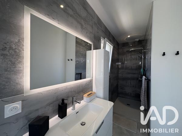 Maison à vendre 6 pièces 167 m² Sainte-Eulalie
