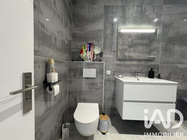 Maison à vendre 6 pièces 167 m² Sainte-Eulalie