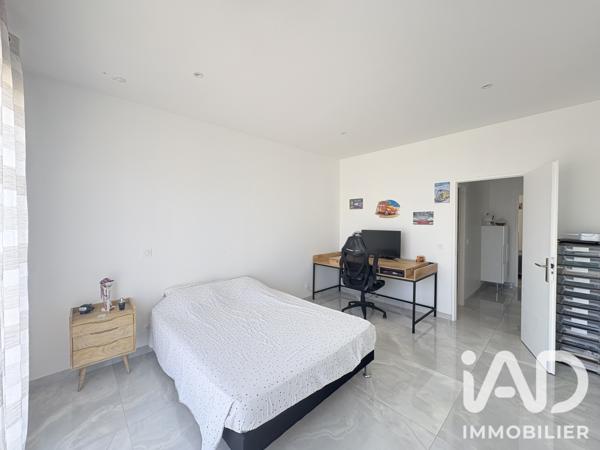 Maison à vendre 6 pièces 167 m² Sainte-Eulalie