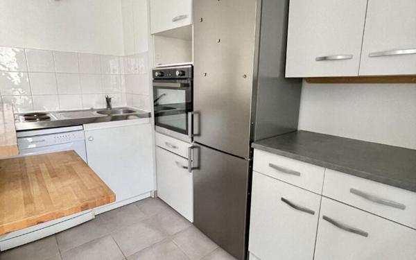 Appartement à louer    1 pièce •  Décines-Charpieu