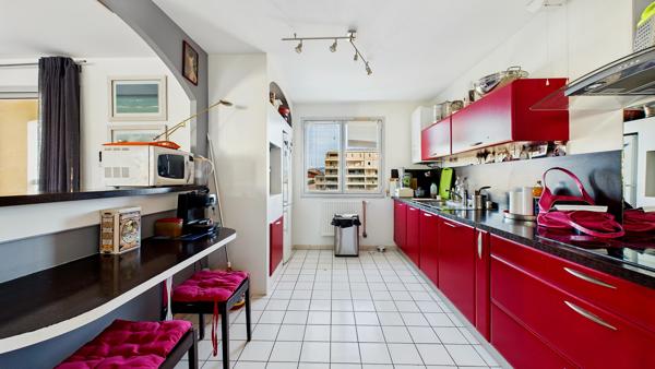 Appartement 6 pièces - 110 m² Exclusivité efficity