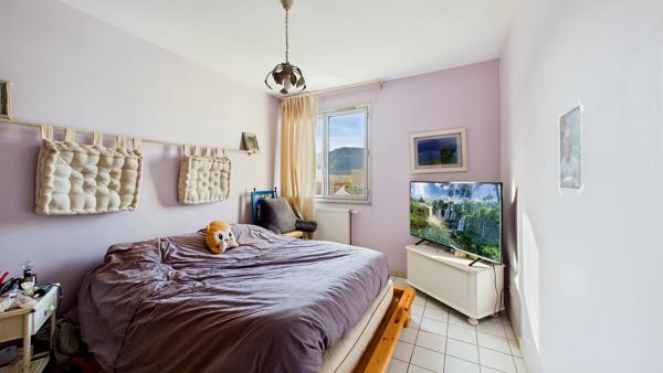 Appartement 6 pièces - 110 m² Exclusivité efficity