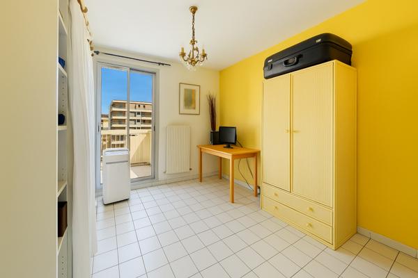 Appartement 6 pièces - 110 m² Exclusivité efficity