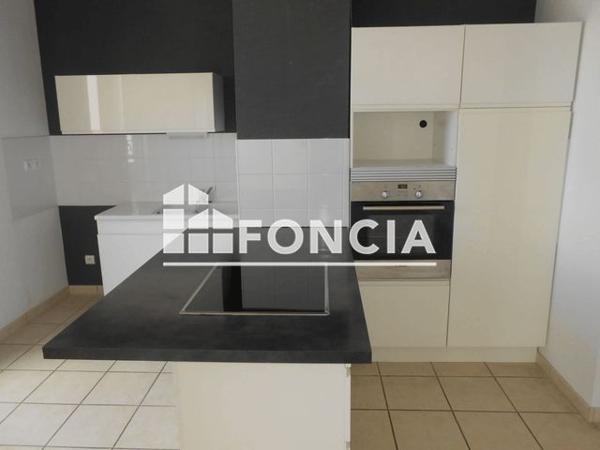 Location Appartement 4 pièces 83.5 m² - 8 RUE DU MAUPAS Limoges 87000