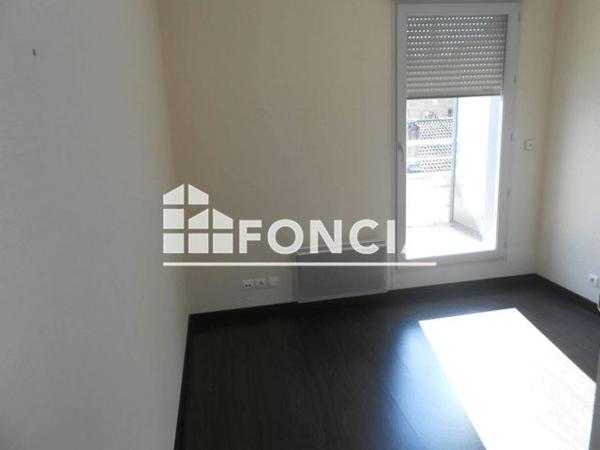 Location Appartement 4 pièces 83.5 m² - 8 RUE DU MAUPAS Limoges 87000