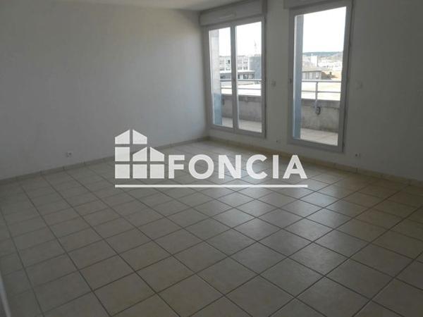 Location Appartement 4 pièces 83.5 m² - 8 RUE DU MAUPAS Limoges 87000