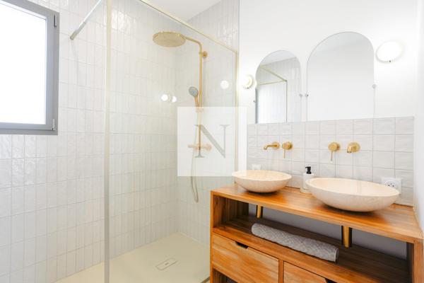 Maison contemporaine 2023 de 150 m² - piscine - Lagord