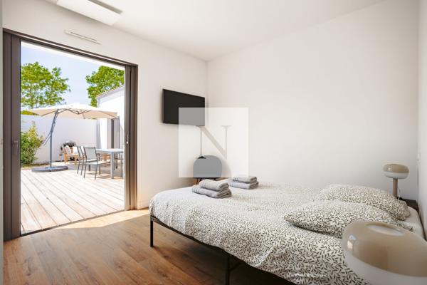 Maison contemporaine 2023 de 150 m² - piscine - Lagord
