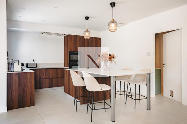 Maison contemporaine 2023 de 150 m² - piscine - Lagord