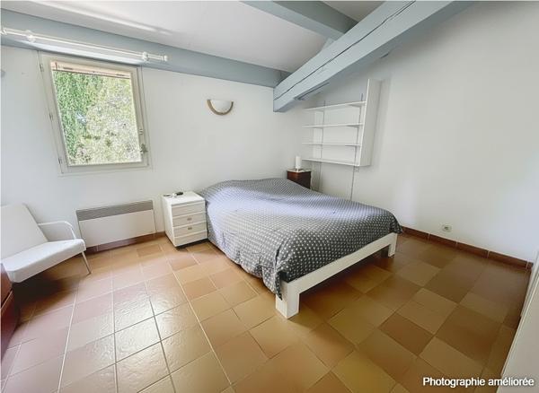 À vendre: Belle propriété familiale de 286m² sur terrain arboré de 2800m² - secteur Puyricard