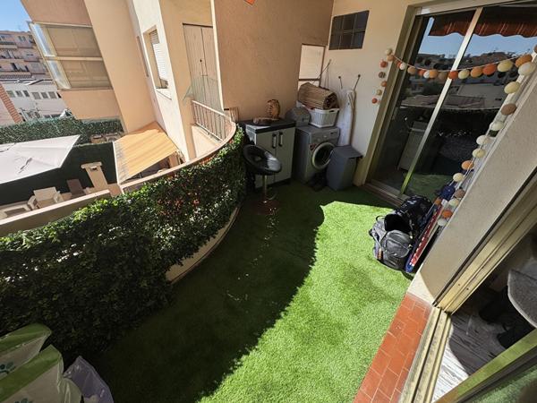 Charmant 2 pièces de 40 m² à deux pas de la mer - Golfe-Juan