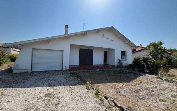 Maison à vendre    4 pièces •  Parentis-en-Born