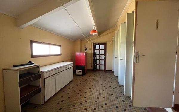 Maison à vendre    4 pièces •  Parentis-en-Born