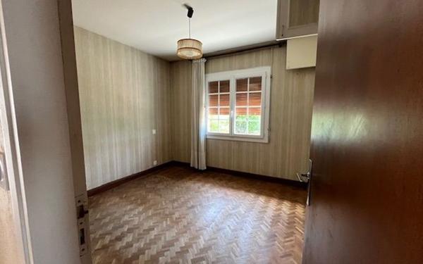 Maison à vendre    4 pièces •  Parentis-en-Born