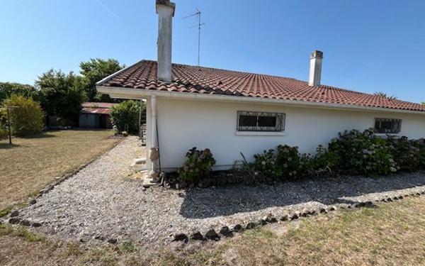 Maison à vendre    4 pièces •  Parentis-en-Born