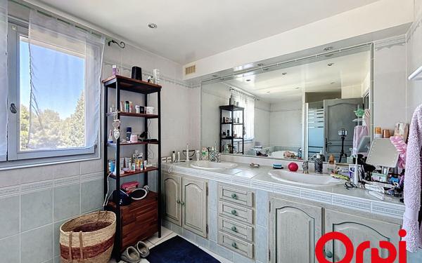 Maison à vendre    4 pièces •  Six-Fours-les-Plages