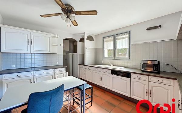 Maison à vendre    4 pièces •  Six-Fours-les-Plages