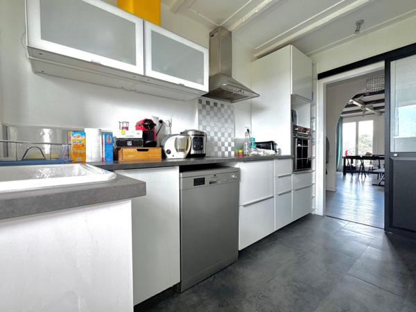 Appartement T4 – Dernier étage – Vue dégagée – Résidence Lycée Est