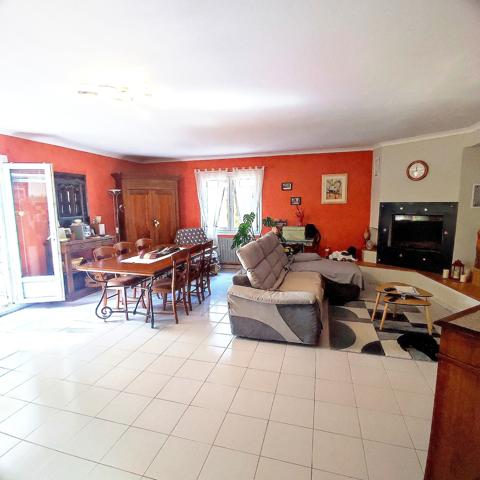 Villa familiale dans espace naturel